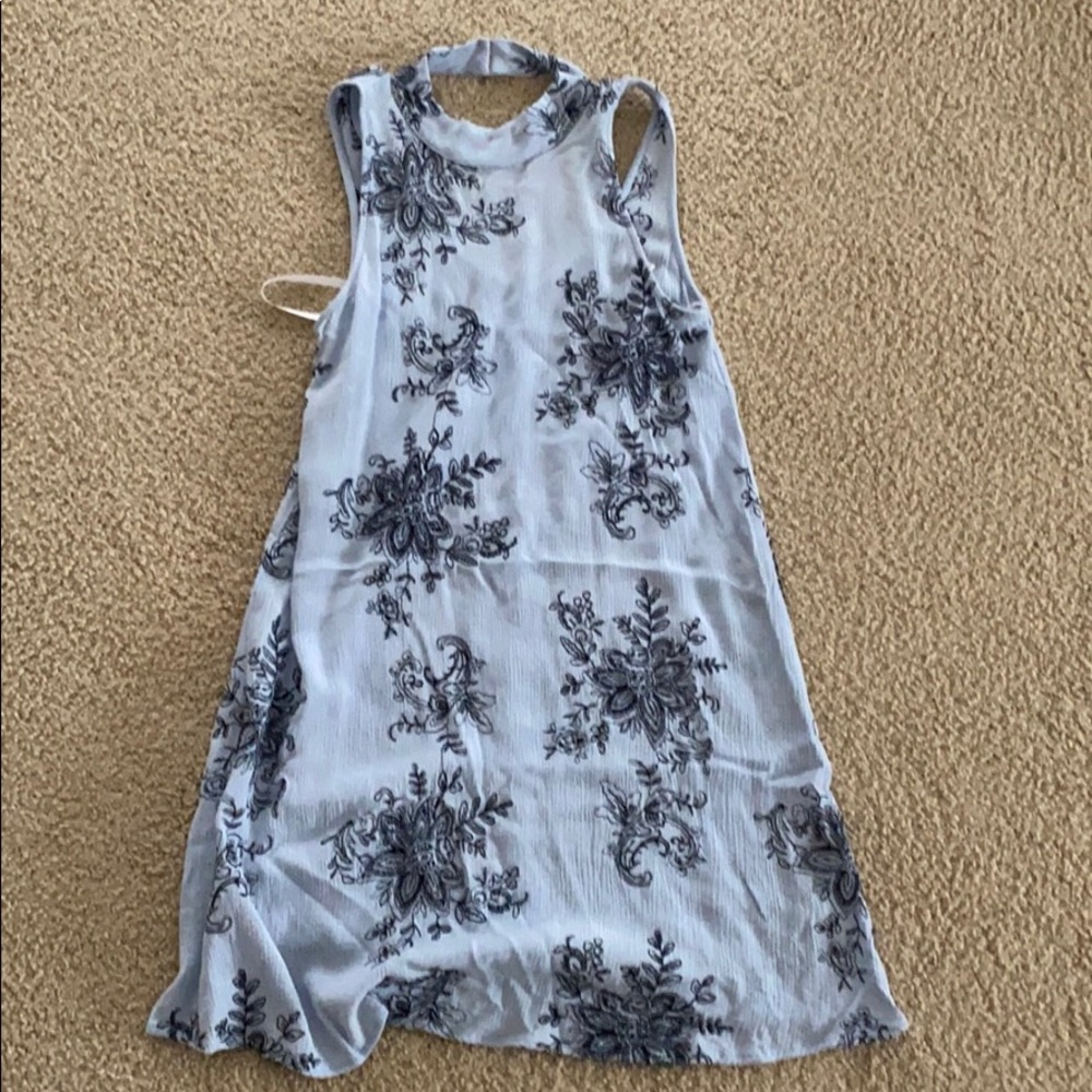 beautiful light blue shift dress
